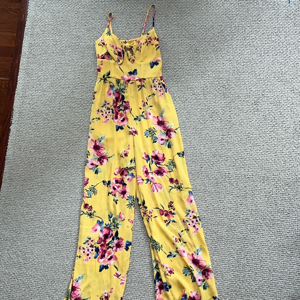 Women’s Xhilaration Yellow Flower Jumpsuit